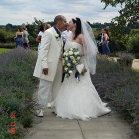 fwthumbbride and groom.jpg